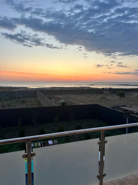 Дом у моря, бассейн, парная, зона барбекю