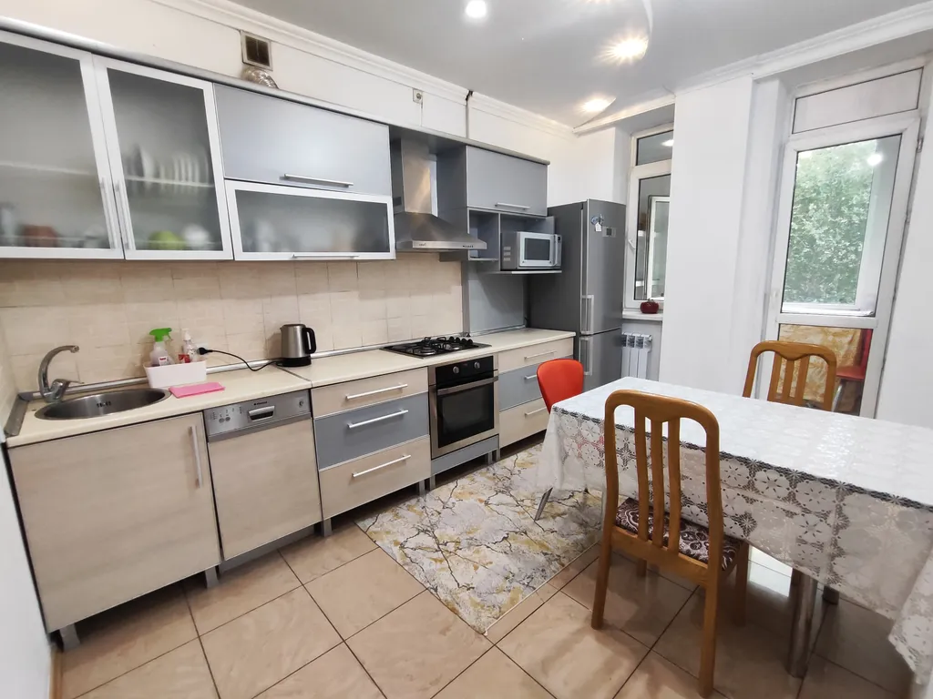 Двухкомнатные уютные апартаменты в самом центре города