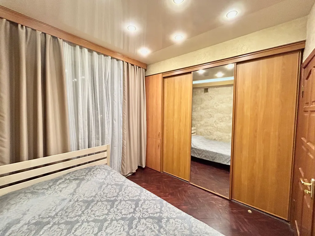 Квартира Двухкомнатные апартаменты на набережной — Самара