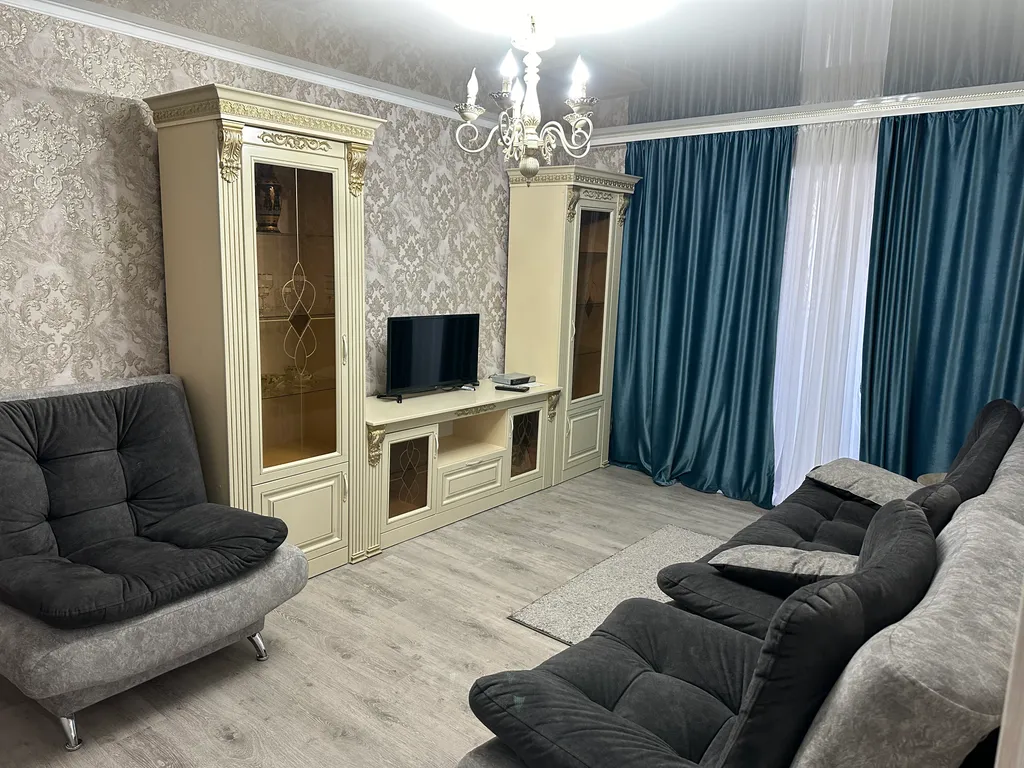 Квартира Двухкомнатная квартира в центре города — Гагра