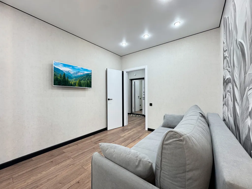 Евродвухкомнатная квартира с дизайнерским ремонтом