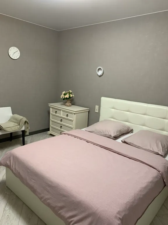 Квартира Уютная дизайнерская квартира в новом доме на метро Золотая Нива — Новосибирск