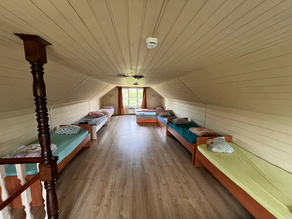 Большой уютный дом на озере