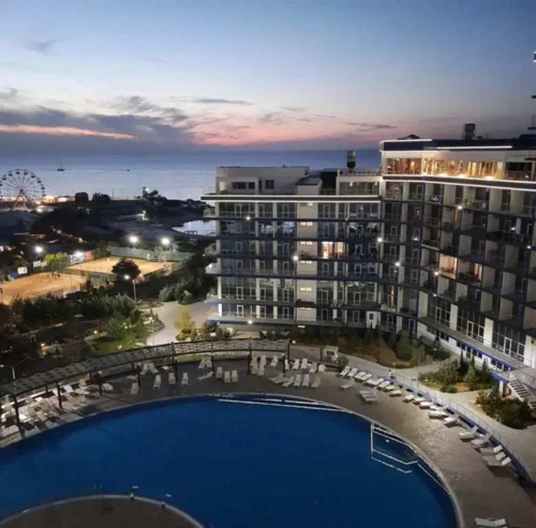 2-х комнатные апартаменты с панорамным видом на море в АкваДелюкс