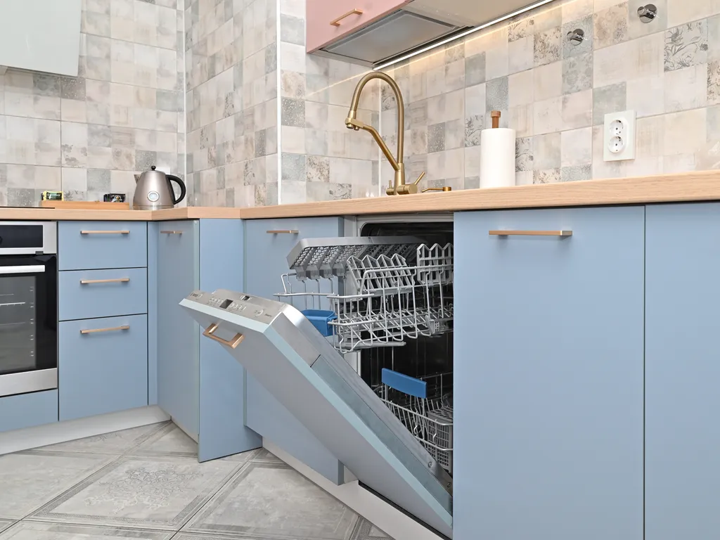 Каникулы в Кениге в центре Рыбной деревни у Кафедрального собора