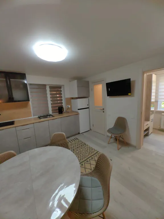 Квартира Квартира Часть дома  с отдельным входом — Ейск