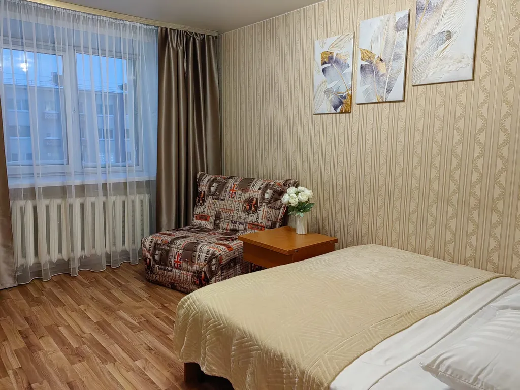 Двухкомнатная квартира с видом на ленинский проспект