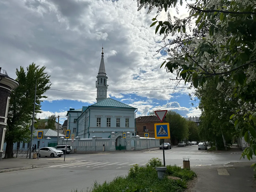 Квартира Квартира в сердце Старо-Татарской слободы возле набережной озера Кабан — Казань