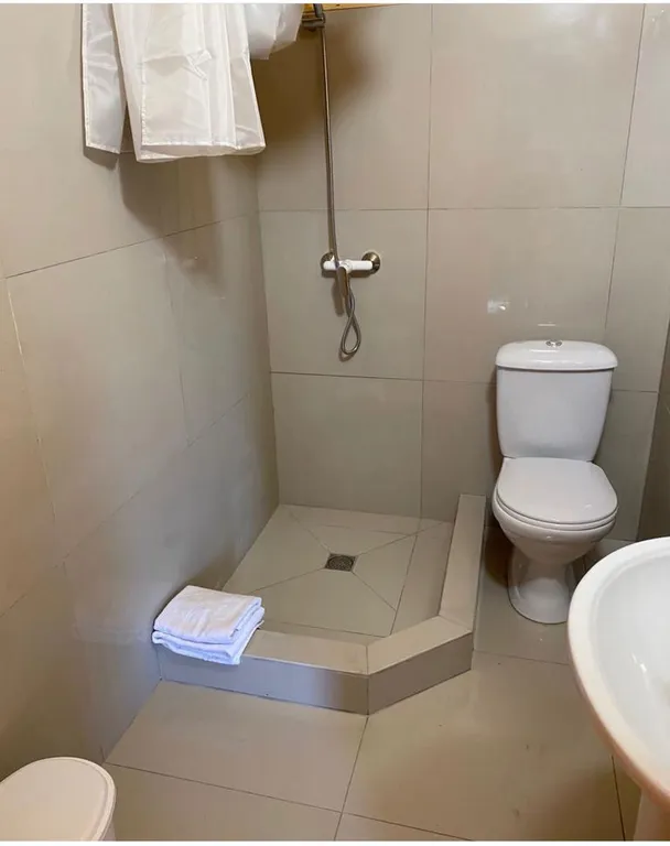 Коттедж Уютный коттедж у моря — Сухум