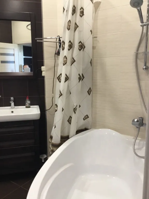 Квартира Светлая комната в центре с видом на море и горы — Адлер