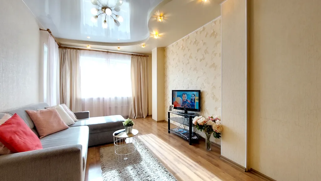 Люкс с Джакузи, Семь спальных мест