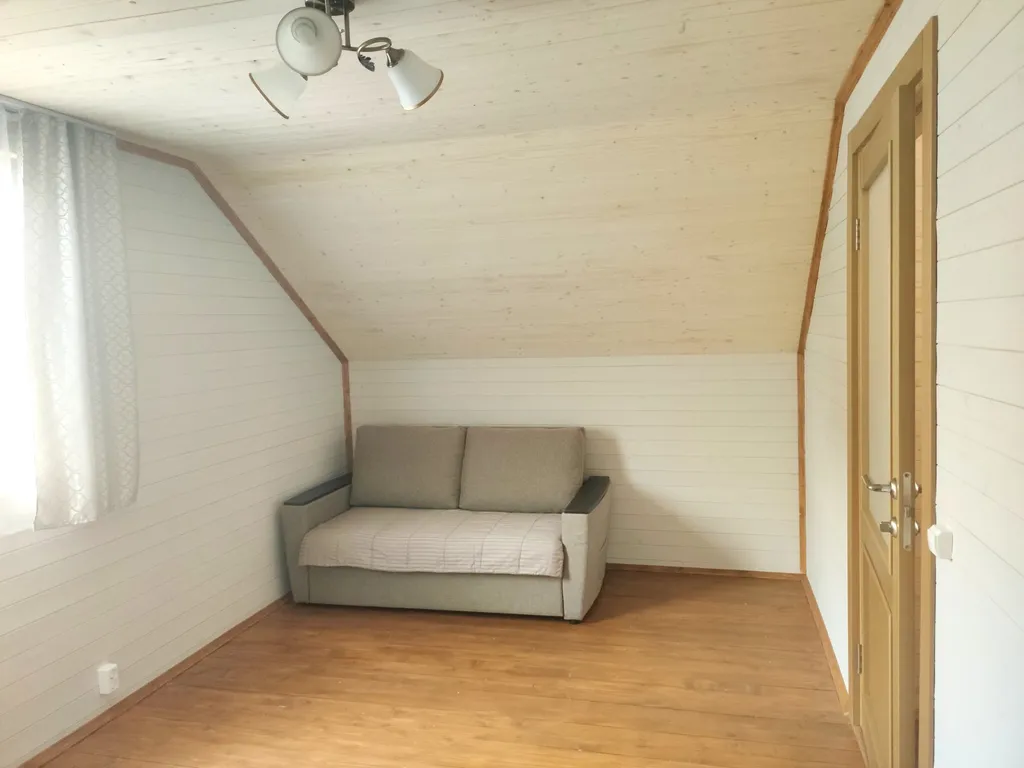 Дом на берегу озера