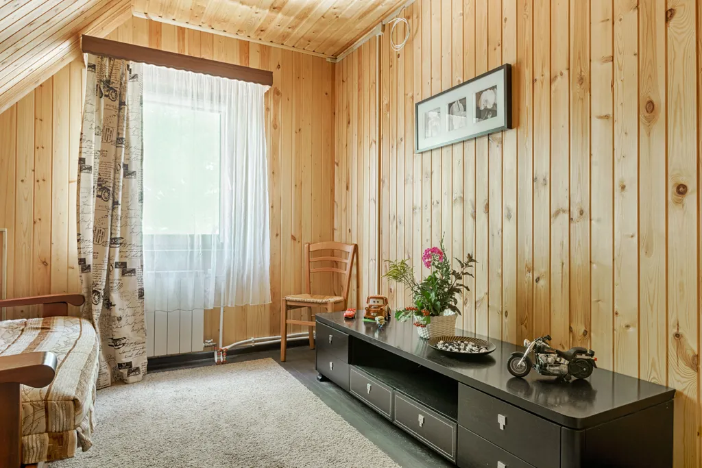 Дом с удобствами и шикарным садом для полноценного отдыха