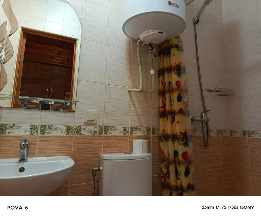 Студия с балконом и панорамными окнами