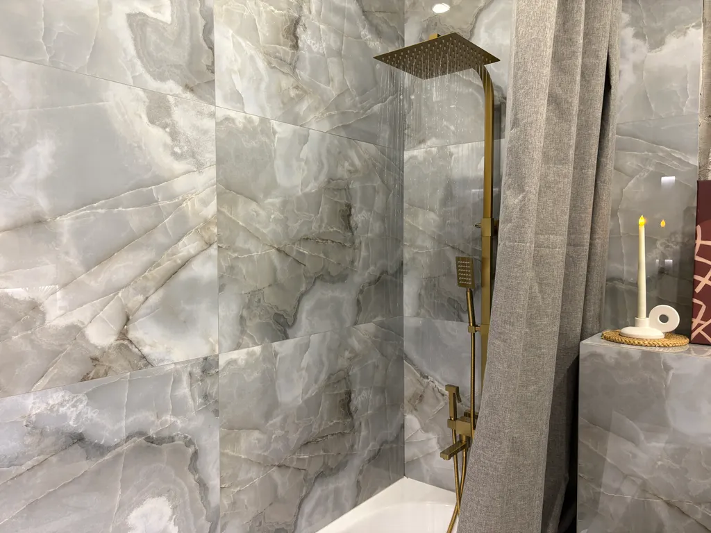 Красивая видовая квартира в центре в элитном ЖК