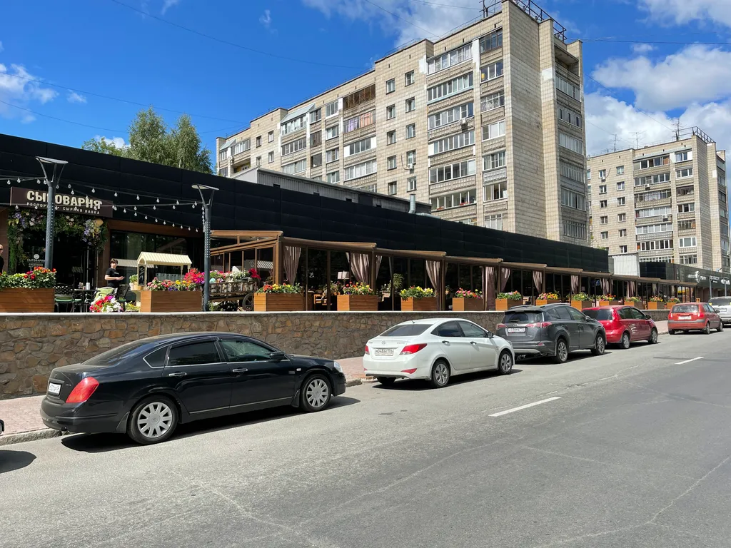 Новая квартира у ЖД вокзала в центре с теплой парковкой