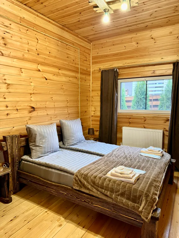 Уютный коттедж с видом на озеро