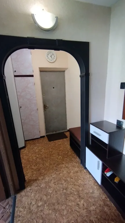 Четырехкомнатная квартира в тихом районе