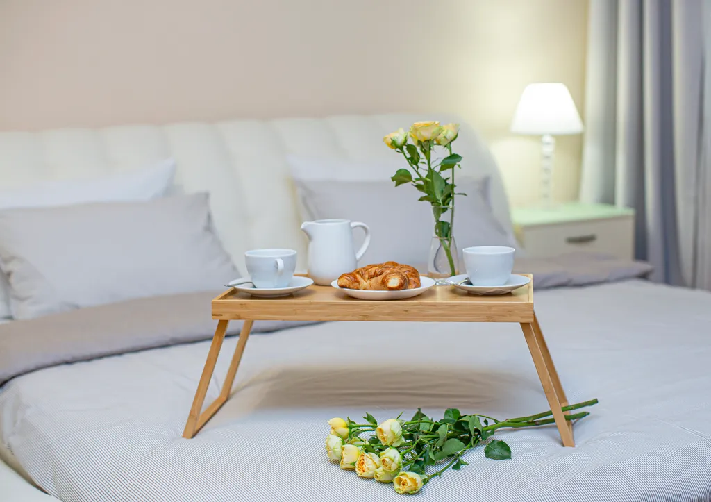 4BR Apartment next to St Isaak Cathedral