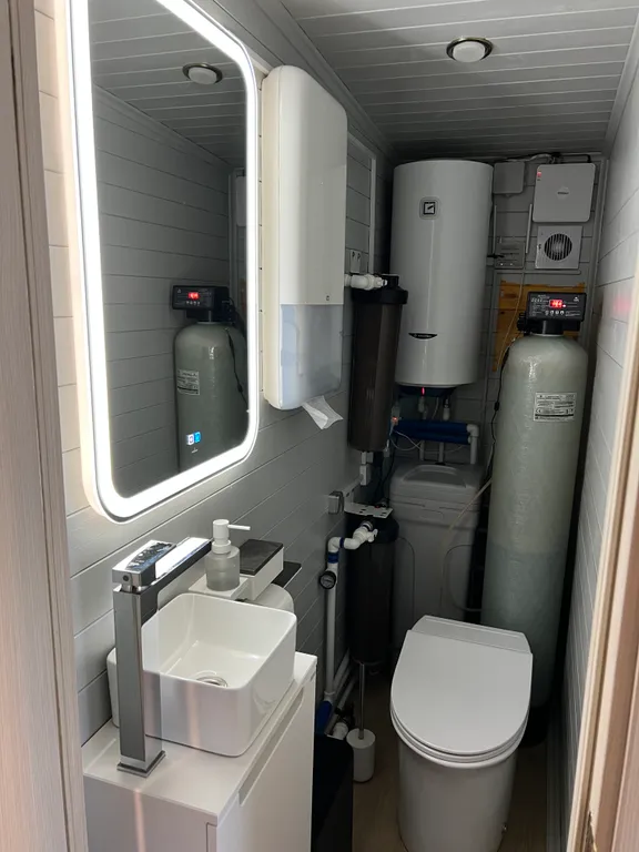 Уютный дом с видом на реку