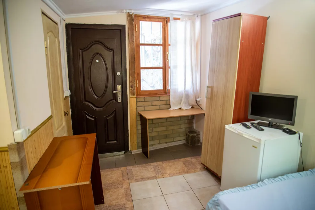 Домик с террасой