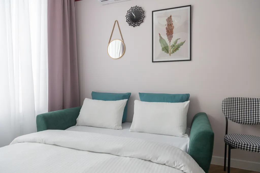 Андреевская студия с камином