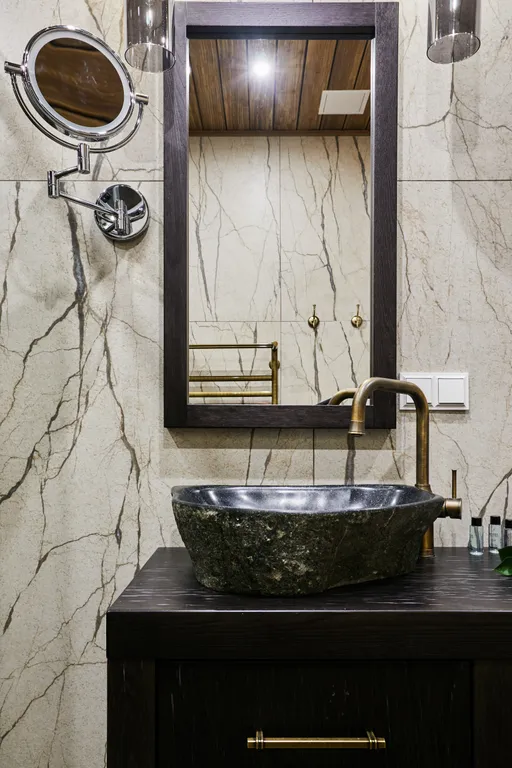 Полулюкс с кроватью размера king-size видом на озеро