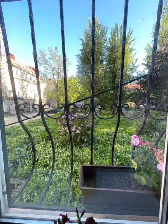 Квартира Двухкомнатная квартира в центре, в немецком доме — Калининград