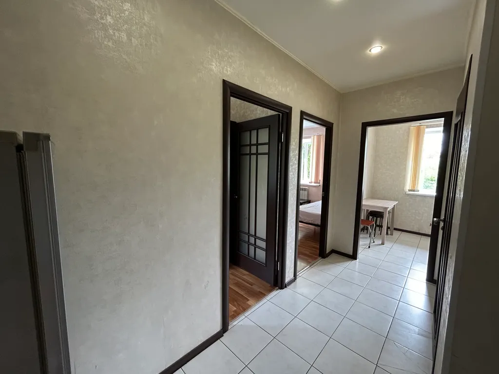 Просторная квартира в тихом месте с парковкой