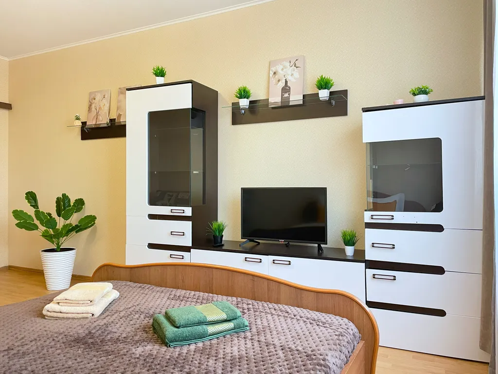 Уютная 1-комнатная квартира в Левобережье для 1-4 гостей