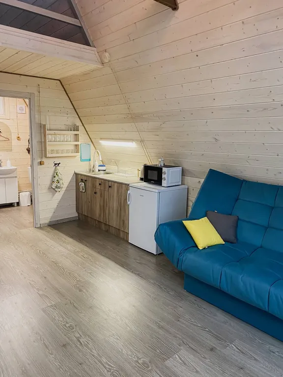 Уютный домик с видом на лес