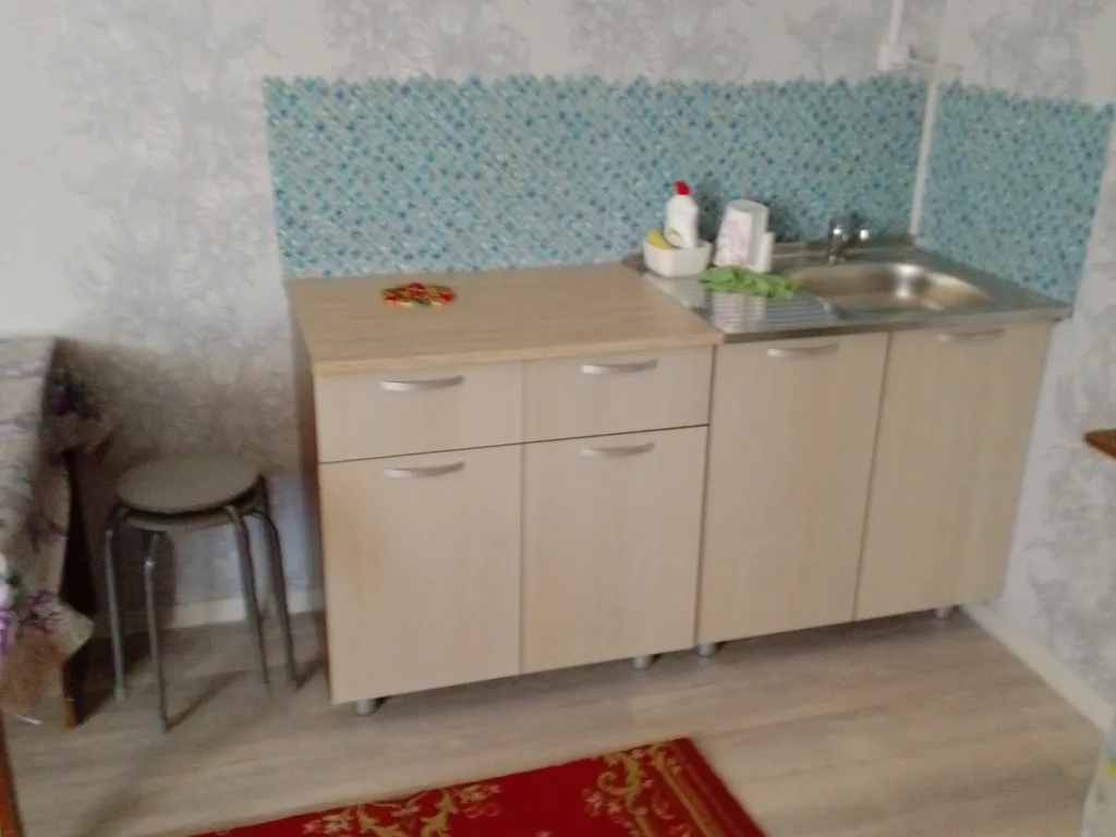 Комната на берегу озера