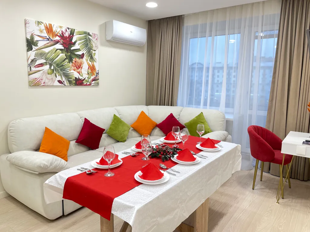 Апартаменты в центре с красивым видом из окна, рядом метро и Кремль