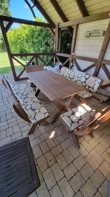 Вилла художника у моря с бассейном