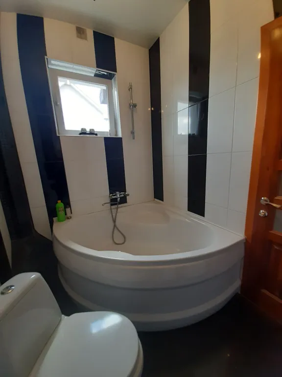 6-комнатный Дом