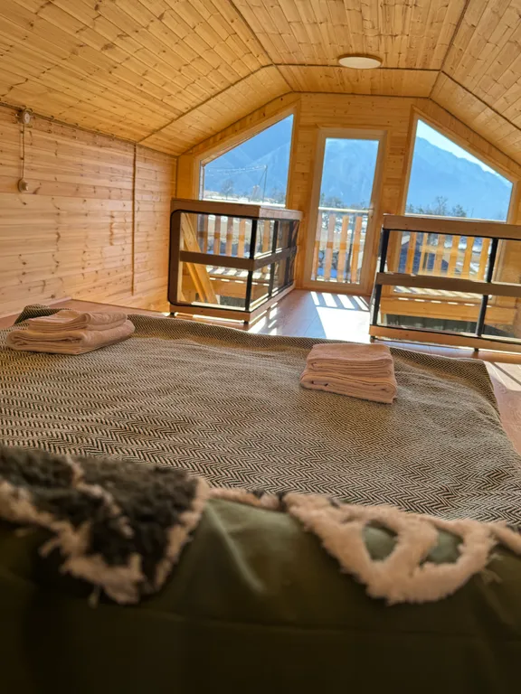 Барнхаус шикарным видом на горы