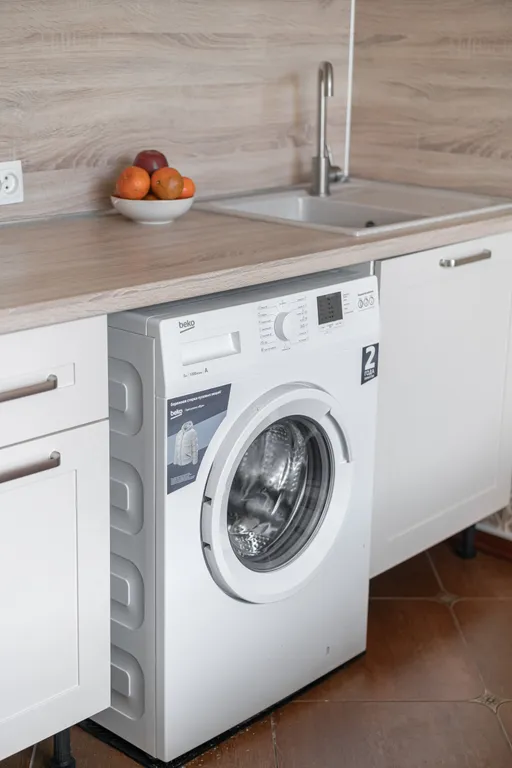 Очень теплый апартамент с открытым балконом, кухней, парковкой