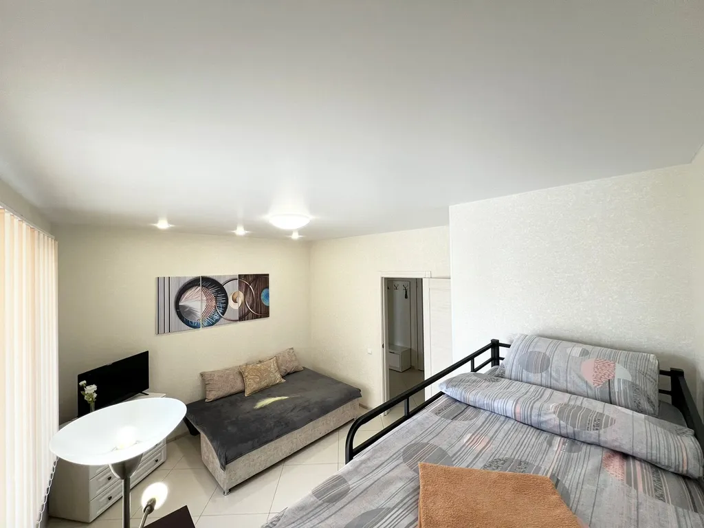 3-к квартира в центре в новом доме на 8 спальных мест