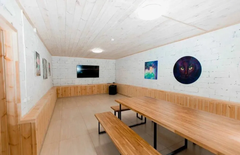 Дворик на Минском море