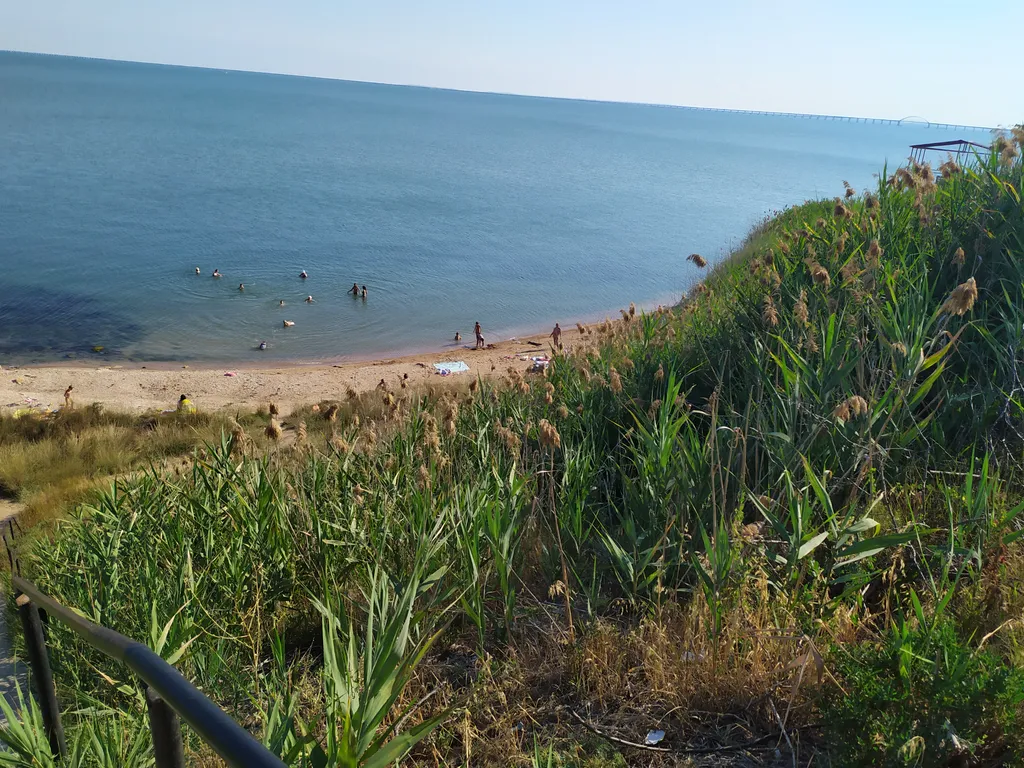 Трёхместный семейный номер (западный) с диванчиком