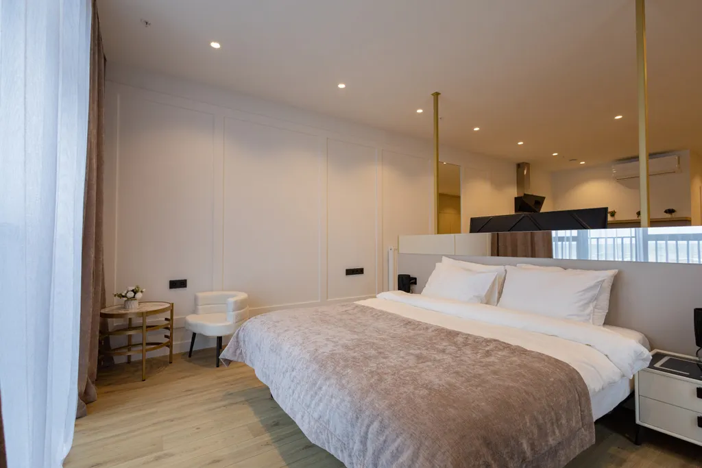 Мерцающая тишина с панорамным видом на море