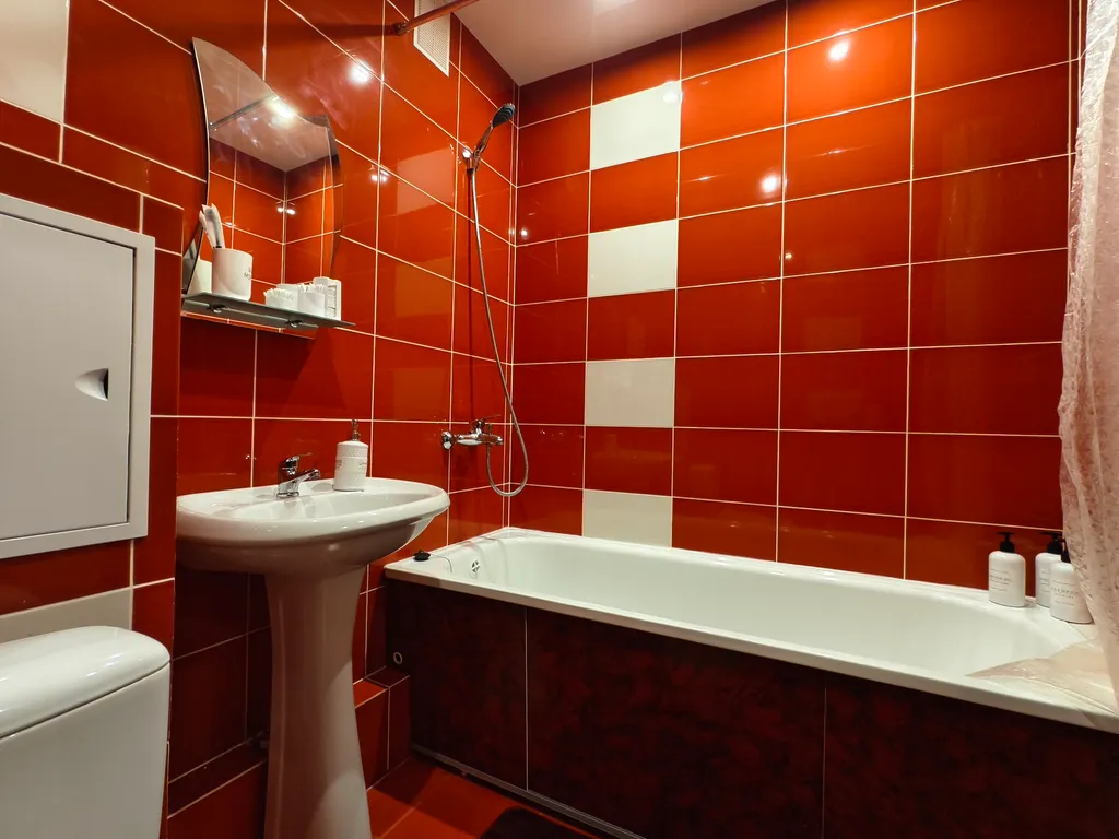 Яркая уютная однокомнатная квартира рядом с ДС Юбилейный