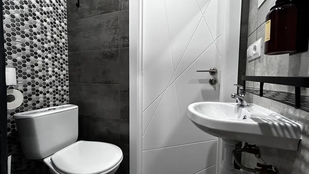 Рядом с метро Заельцовская