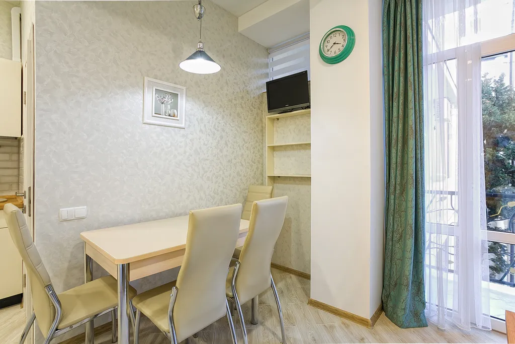 Квартира-студия на двоих с балконом в Симеизе на Баранова