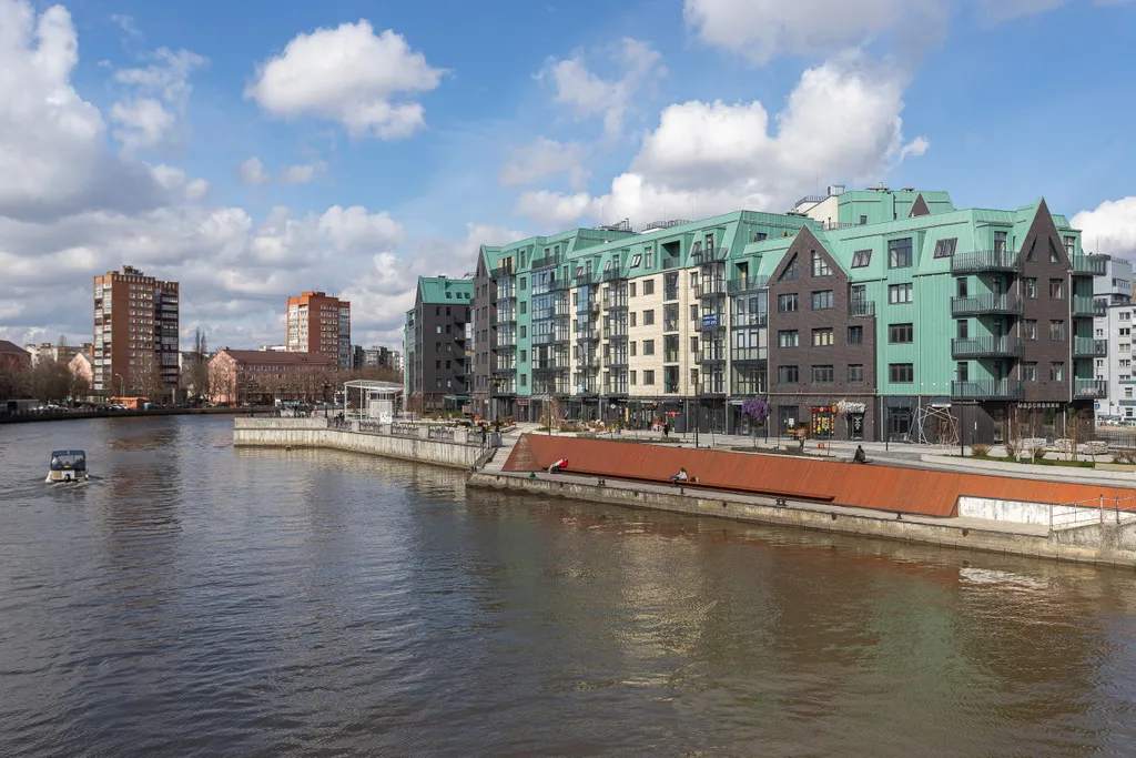 Квартира Апартаменты класс комфорт с видом на реку в центре Рыбной деревни — Калининград