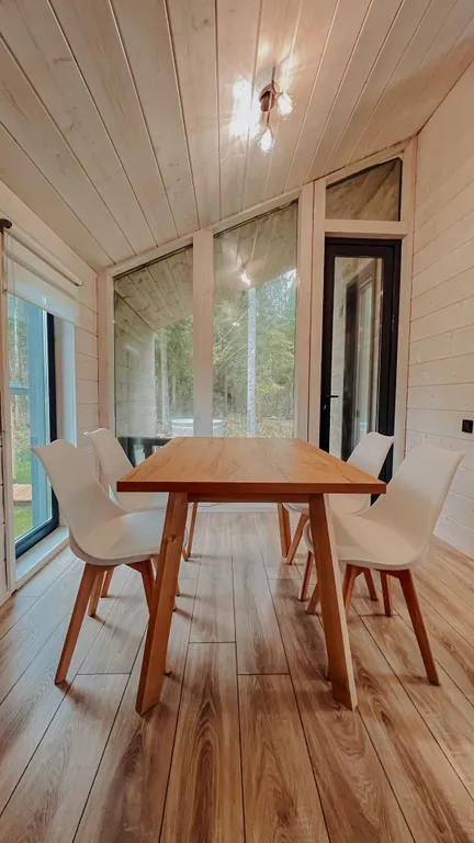 Шале в глэмпинге Лесариум с купелью и мангалом