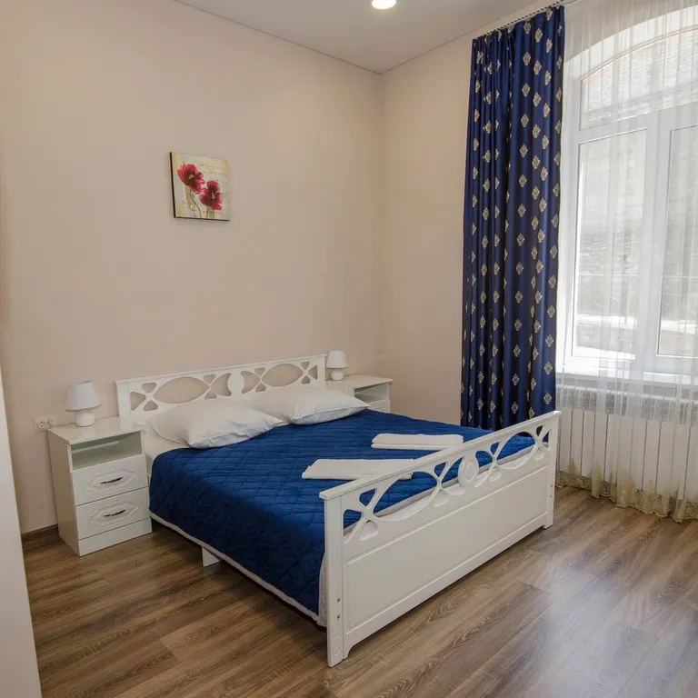Комната — аренда посуточно в Кисловодск