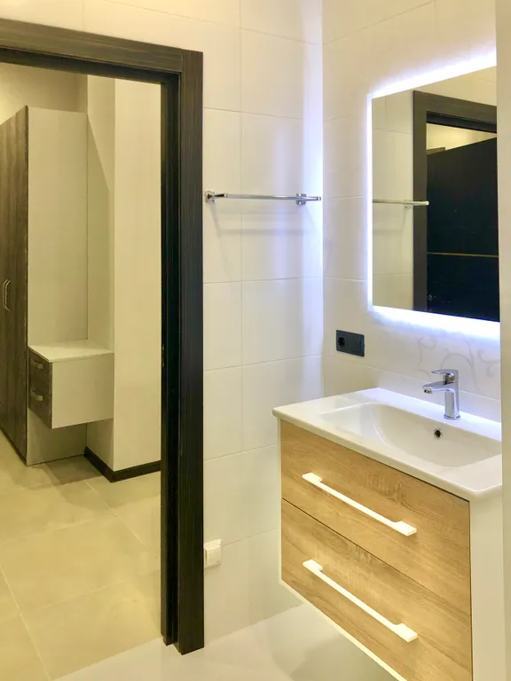 Двухуровневые апартаменты с видом на море и Ай Петри