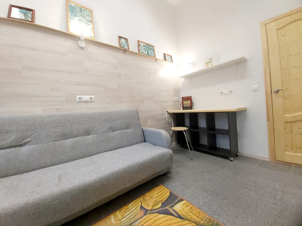 Вместительная однушка у моря