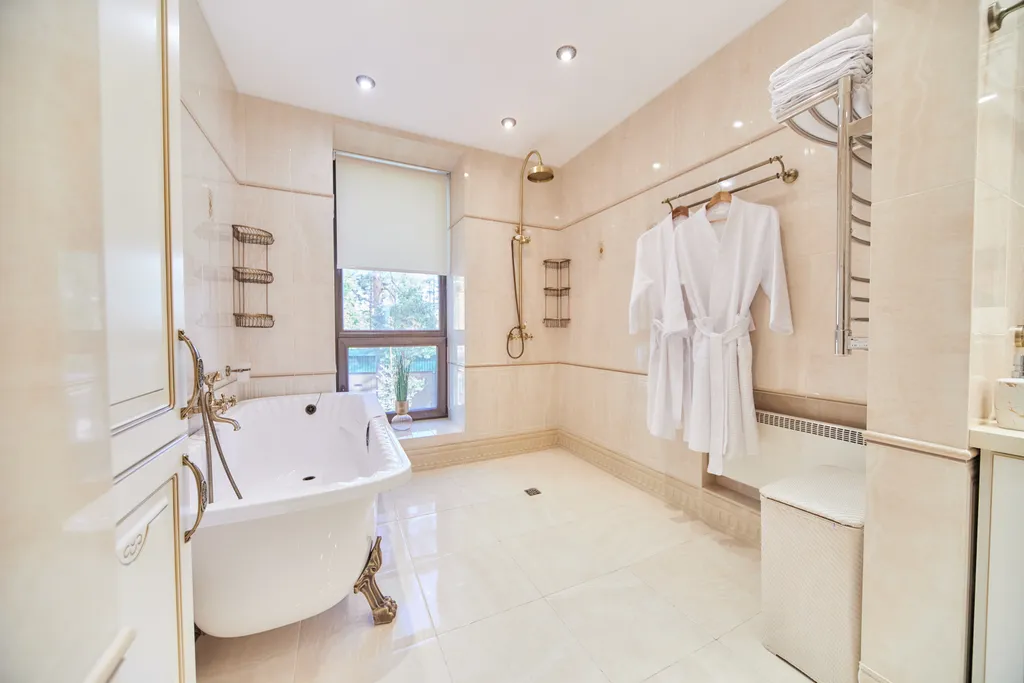 Вилла Адиантум с бассейном и джакузи